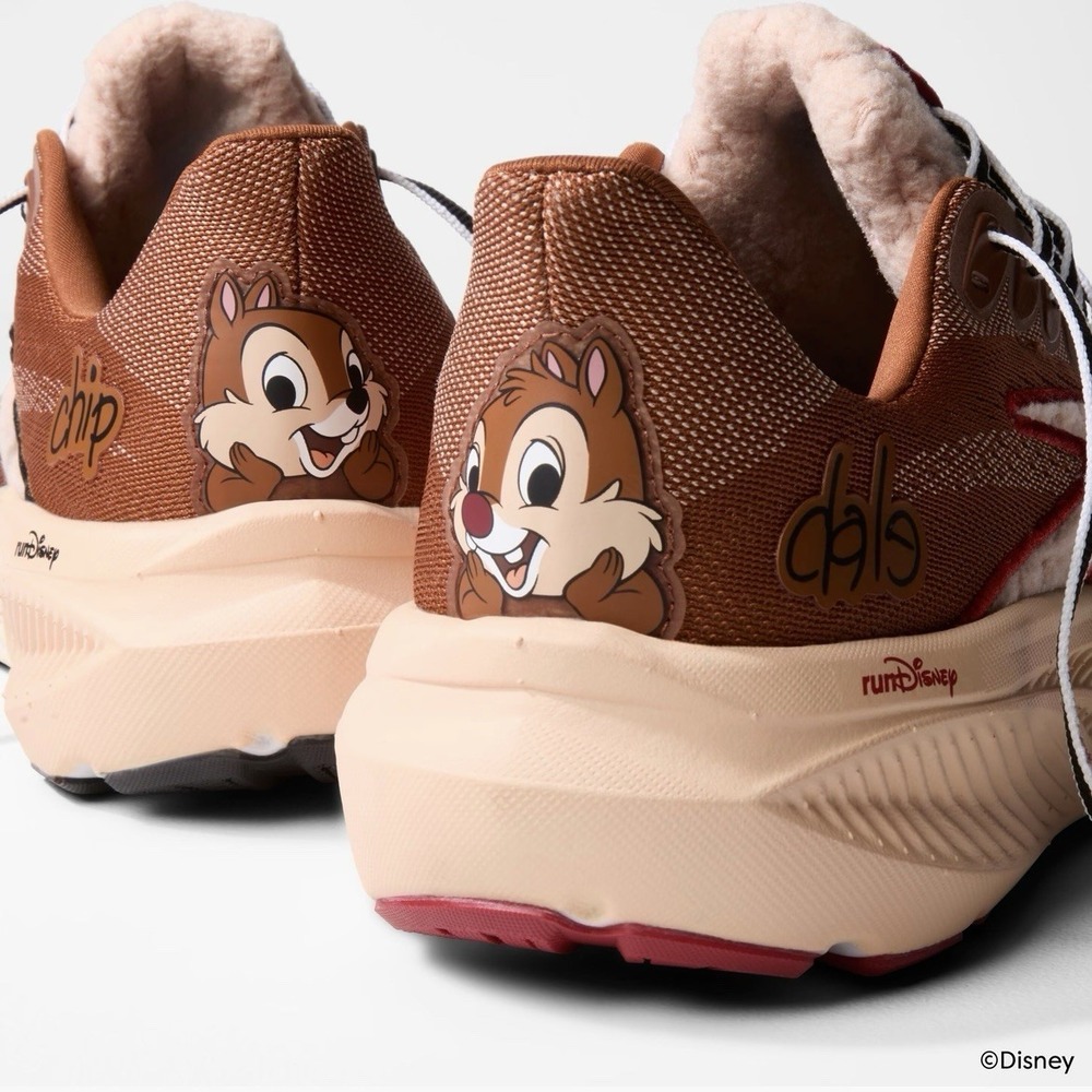 NEW Brooks Ghost 17 Chip 'n Dale Men's Running Shoes Size 10.5 Medium RunDisney - Picture 3 of 5